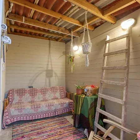 Holiday home Quaint 2br House Of Character With Private Terrace By 360 Estates