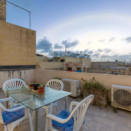 Quaint 2br House Of Character With Private Terrace By 360 Estates Holiday home