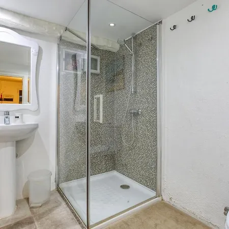 Quaint 2br House Of Character With Private Terrace By 360 Estates Holiday home