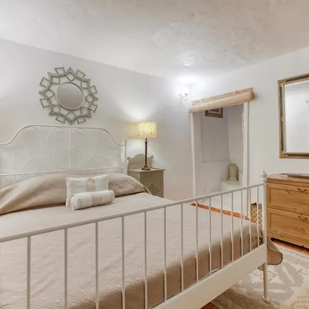 Quaint 2br House Of Character With Private Terrace By 360 Estates Holiday home Cospicua