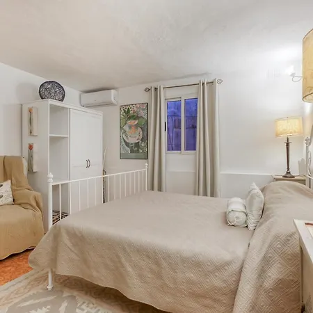 Quaint 2br House Of Character With Private Terrace By 360 Estates Ferienhaus *