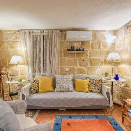 Quaint 2br House Of Character With Private Terrace By 360 Estates Ferienhaus *