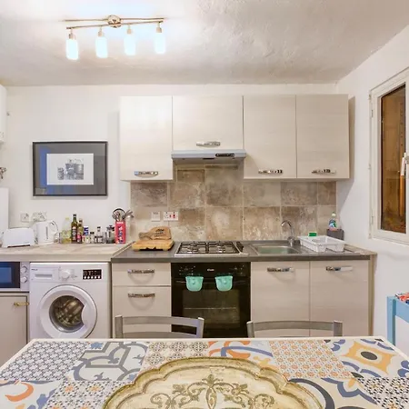 Quaint 2br House Of Character With Private Terrace By 360 Estates Cospicua